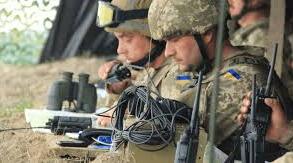 Спеціальні війська та зв'язок. Основи радіозв’язку. Види, типи та способи налагодження зв’язку.  Подвійне застосування та безпека зв’язку: телефон, Wi-Fi, Starlink.