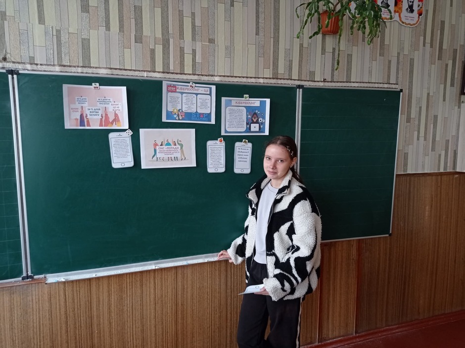 090064h9-21e1-940x703.jpg