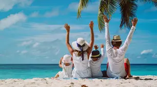 3.Family holidays (7 Form) НУШ
