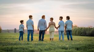 Повторення. Family. This is/That is