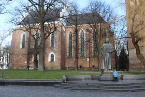 0900cs2d-31e9-300x200.jpg