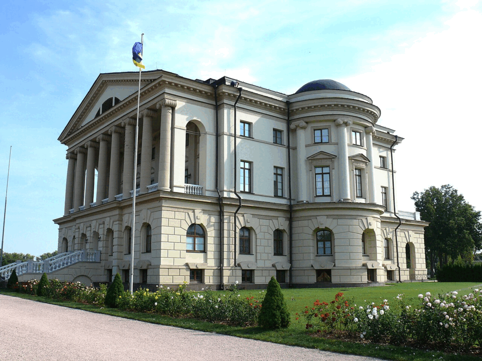 0900d5yn-d518-940x705.png