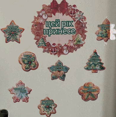 0900d9f9-70cd-391x397.png
