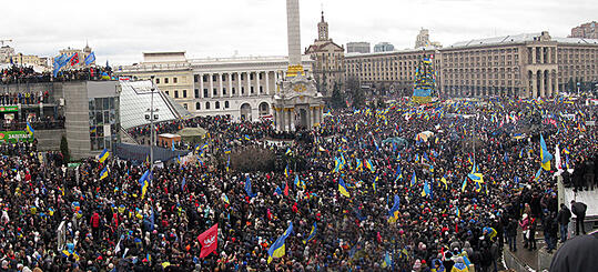 0900dxq4-7f0e-539x245.jpg