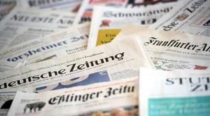 Stunde 18  Zeitungen und Zeitschriften • Газети й журнали