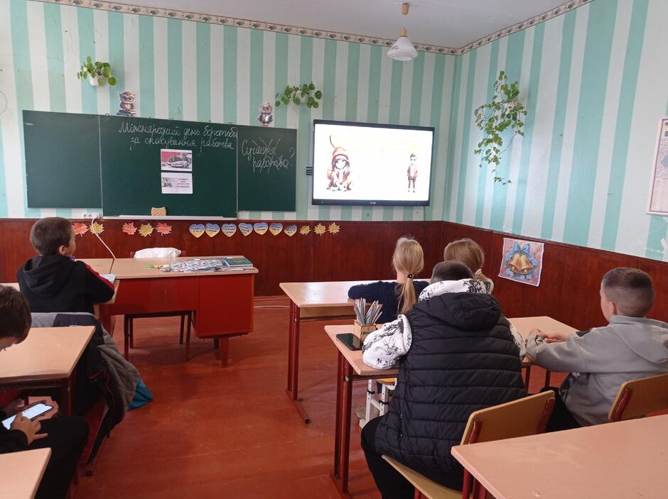 0900lv4g-68b1-940x703.jpg