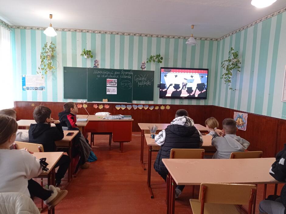 0900lv4n-47fe-940x703.jpg