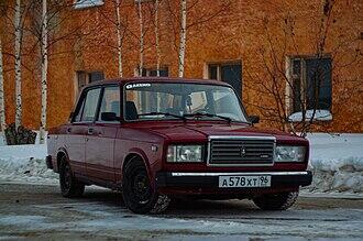0900nx6q-c813-330x219.jpg