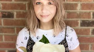 Поезії Оксани Лущевської