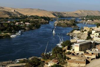 09012eze-47cc-570x379.jpg