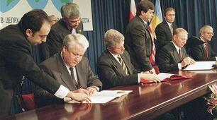 Становлення України як незалежної держави (до 1996 р.)