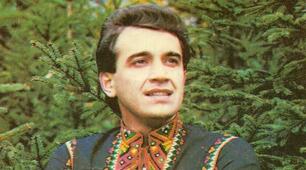 Сценарій виховного заходу «Пісні, що єднають серця». Присвячений світлій пам’яті Назарія Яремчука.