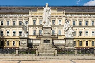 09018v26-e2da-330x220.jpg