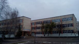 Сценарій випускного вечору для 11-класників "Зізнання  в любові випускників своїй школі"