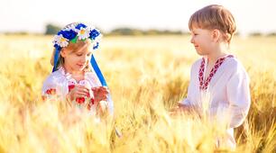 Заняття з патріотичного виховання для дітей середньої групи "Моя країна очима дітей"