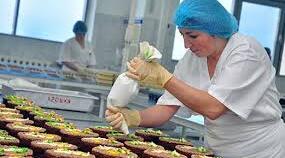 Організація робочого місця по формуванню виробів у кондитерському цеху