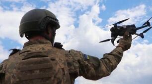 Основні властивості та моделі БпЛА (мультиротори, FPV, крила). Основи пілотування. Базові вправи на FPV-дронах та БпЛА літакового типу. Правила польоту, заборонені зони та рекомендації щодо безпеки.