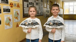 Флешмоб до Дня пам'яті Чорнобильської трагедії «Парасолька пам'яті»