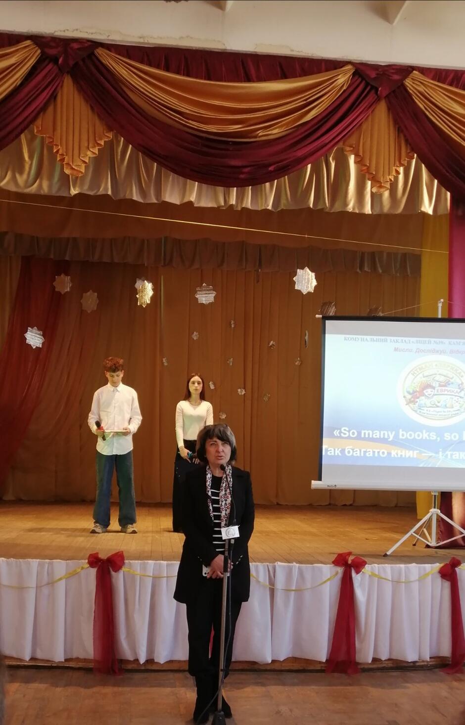 0901qcw2-2177-940x1466.jpg
