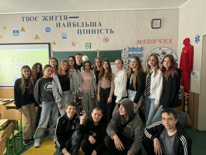 0901rezr-ad05-854x641.jpg