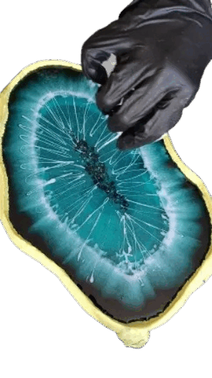 0901wztw-8a2d-301x535.png