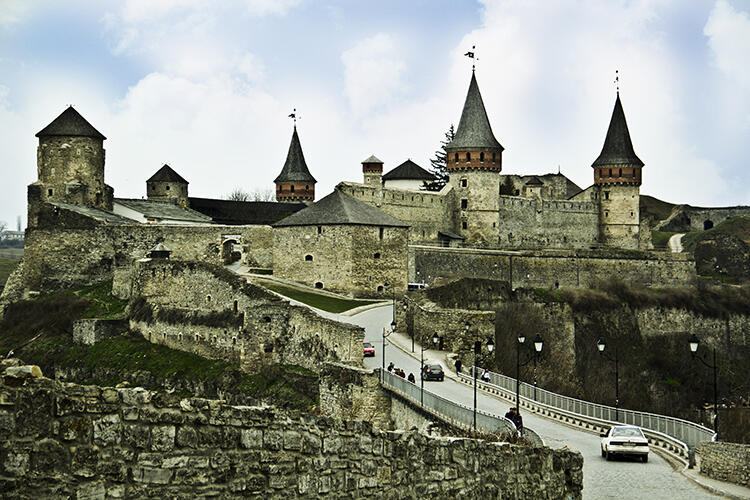 090200jq-7d95-750x500.jpg