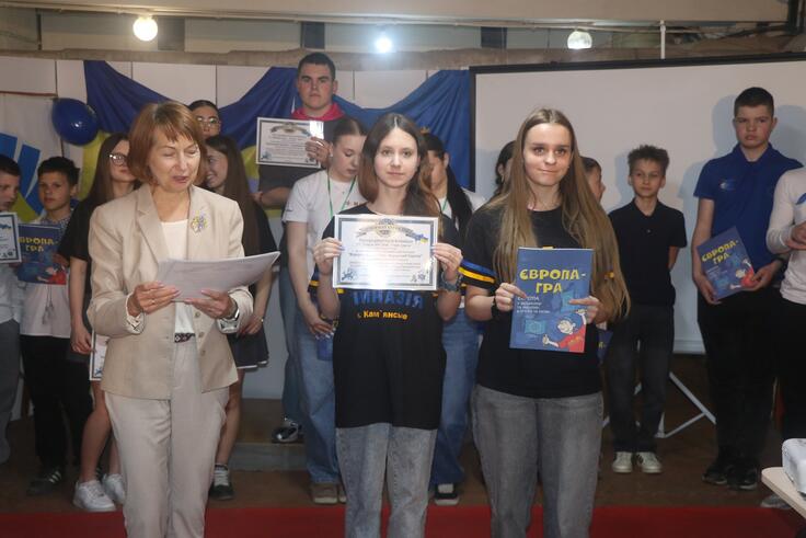 0902015q-8c7e-736x491.jpg