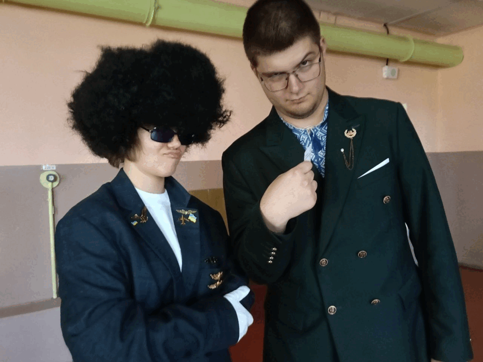 09022f1v-2367-940x705.png