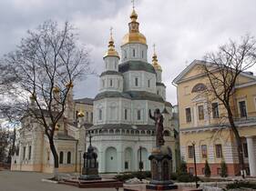 ukrayna_harkov_-_pokrovskyj_monastyr_02.jpg