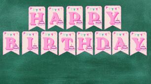 Рожева розтяжка "Happy Birthday"
