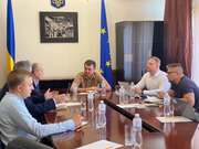 «Працівники освіти змушені виживати». Гетманцев звернув увагу на дисбаланс зарплат